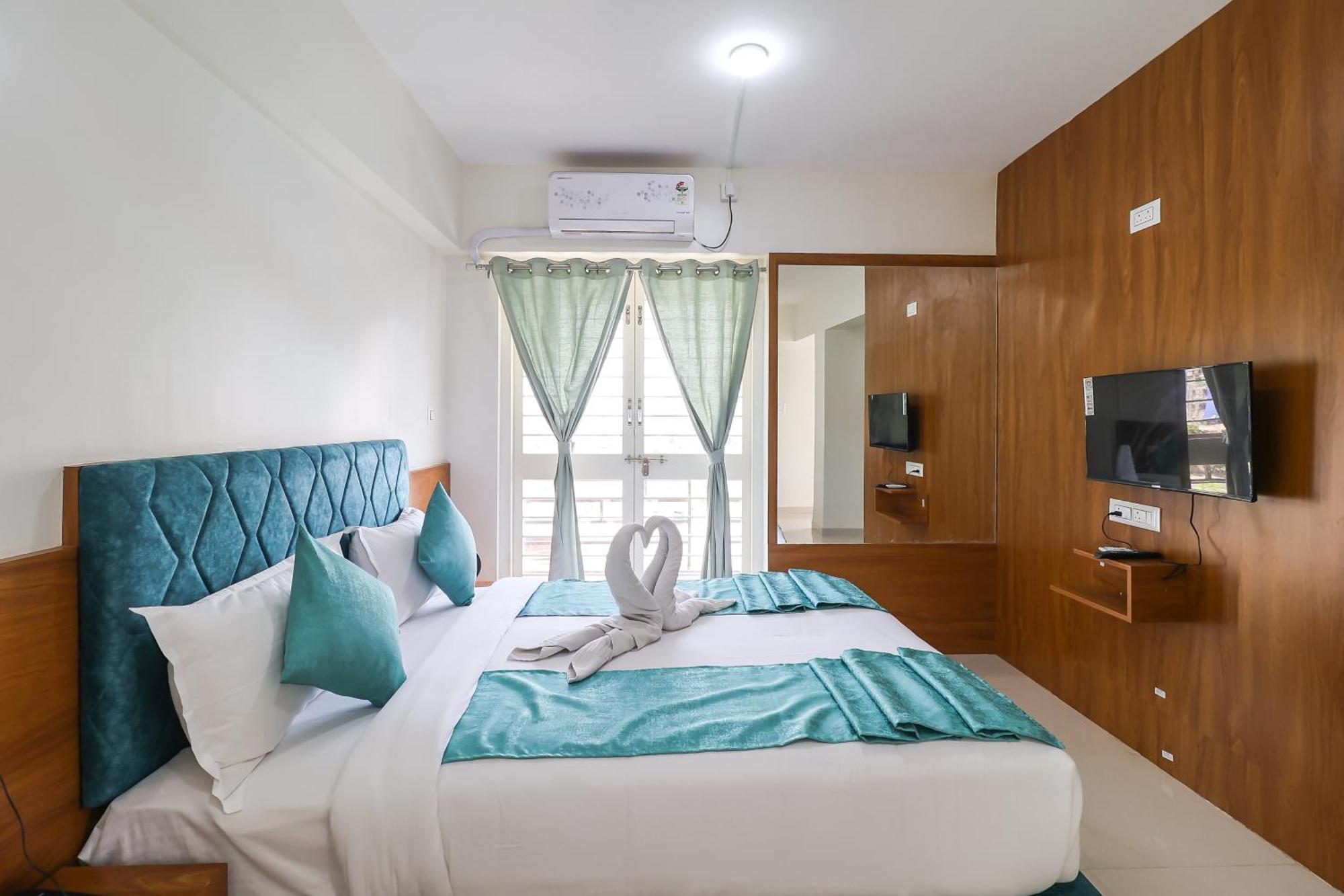 Hotel Tridents Hinjawadi Exterior photo