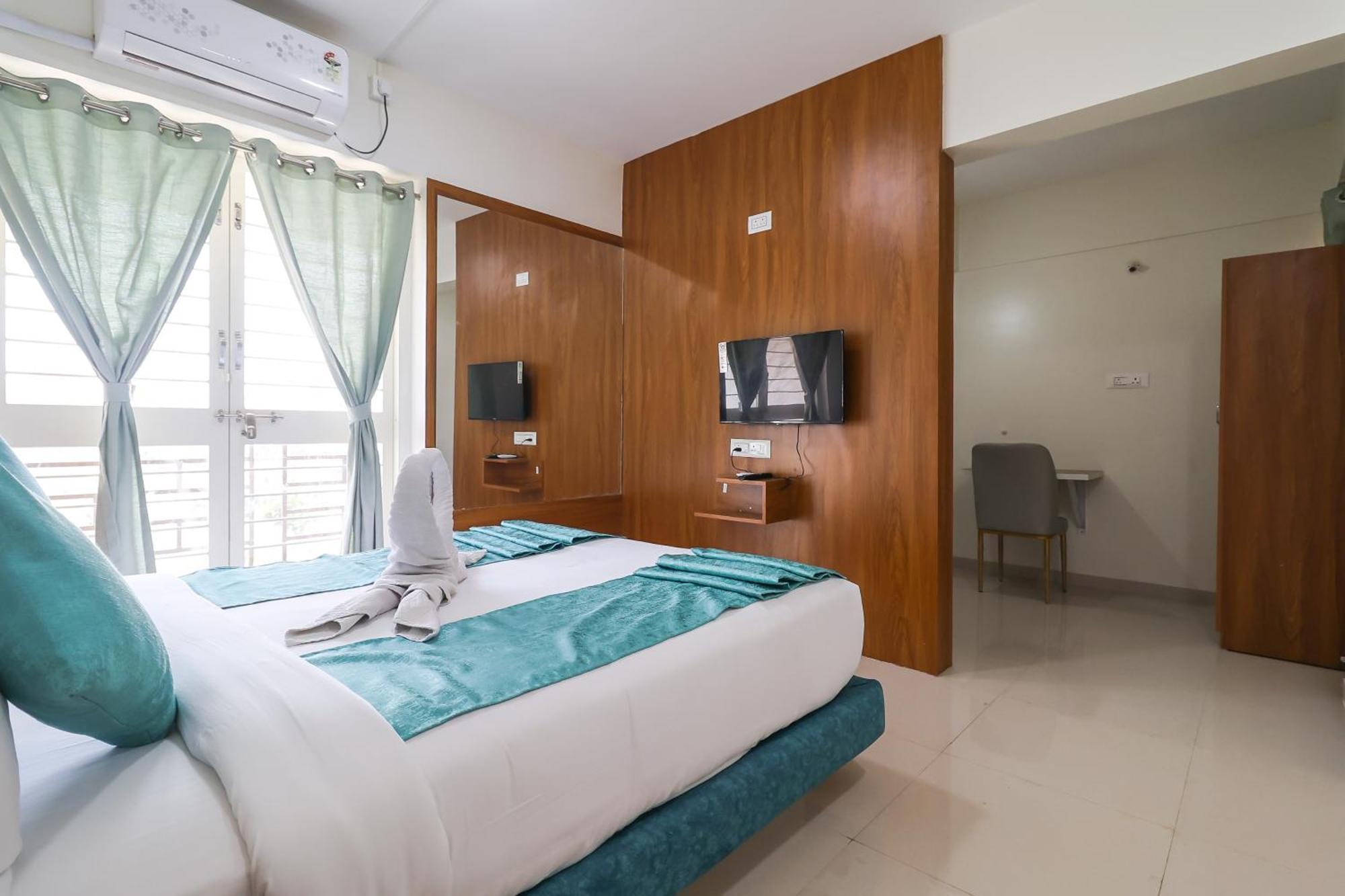 Hotel Tridents Hinjawadi Exterior photo