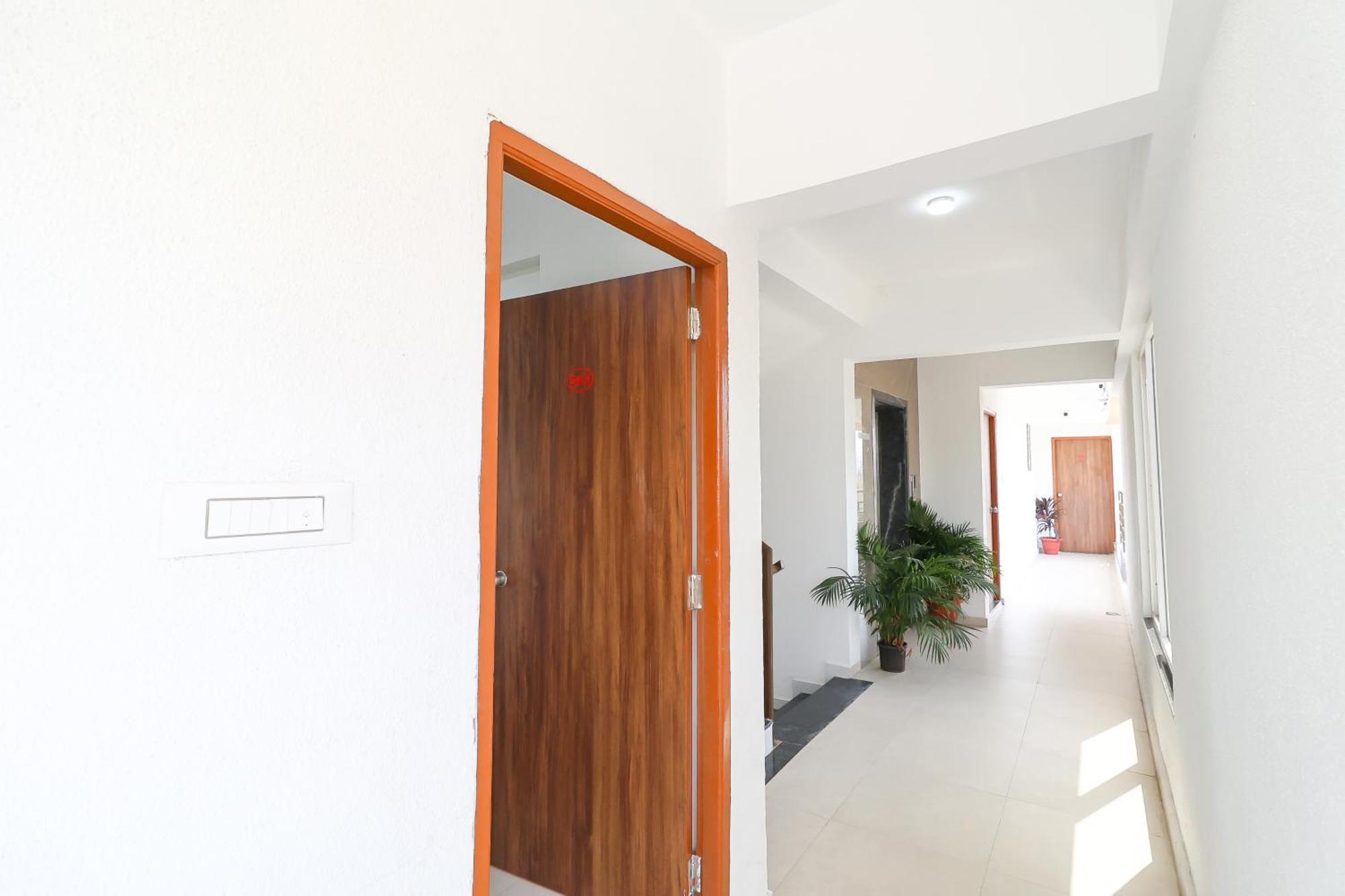 Hotel Tridents Hinjawadi Exterior photo
